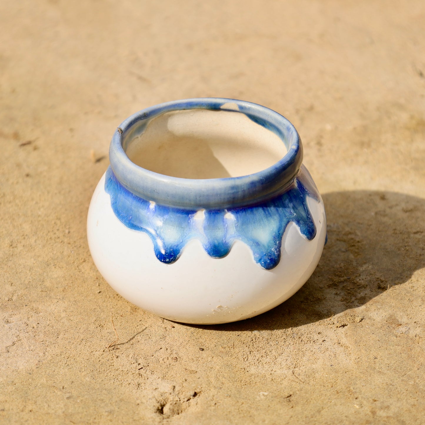 4 inch flowing glaze ceramic pot (any colour & Design)