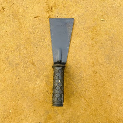 2 Inch Khurpi with Rubber Handle